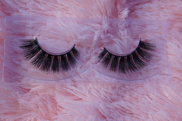 Ruth 100% Mink Lashes